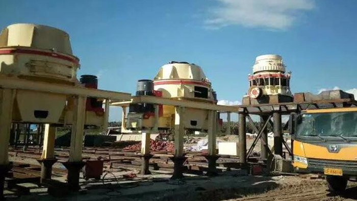 LM9000 Vertical impact crusher