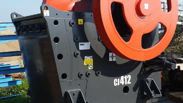 CJ412 jaw crusher