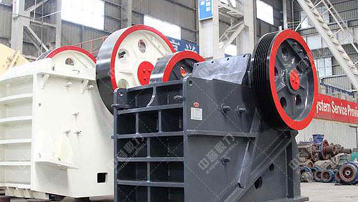 HPE600 x 900 jaw crusher