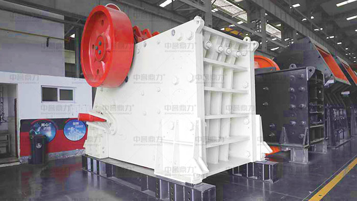 PE1600×2100 jaw crusher