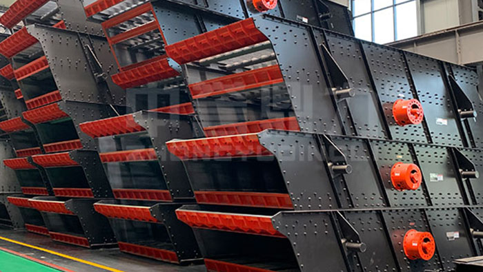 2YK2460 Vibrating Screens