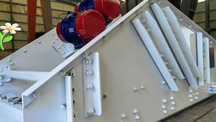 TS0924 Linear Vibrating Screen