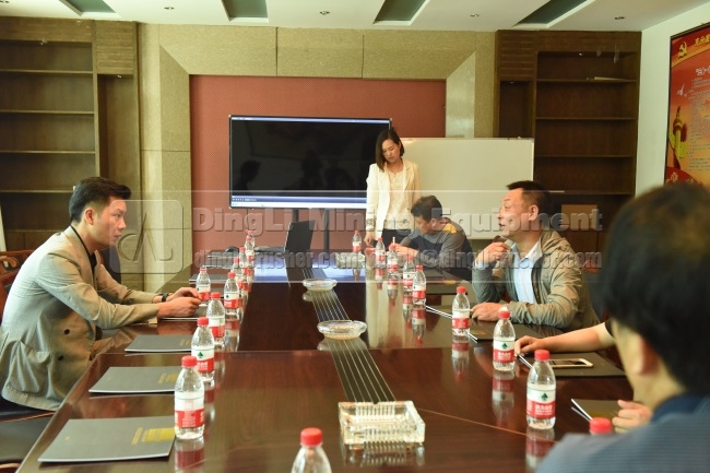 Government Officials from Gansu Visit Xinxiang Dingli