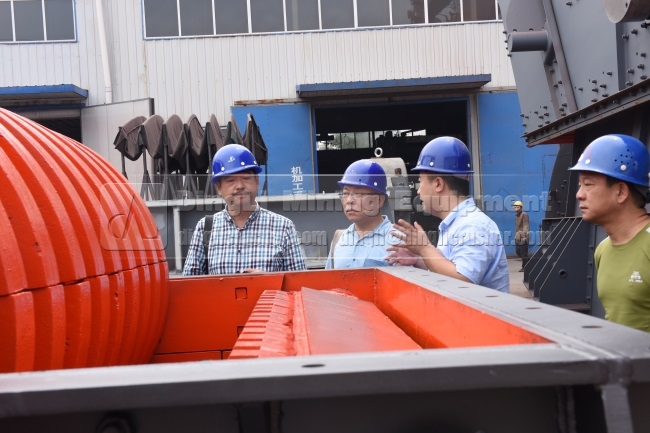 Liaoning Gravel Association Visit Zhongyu Dingli Plant