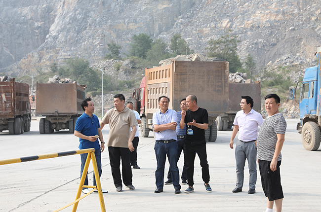 Zhongyu Dingli Welcomed Official Delegation from Hunan Province