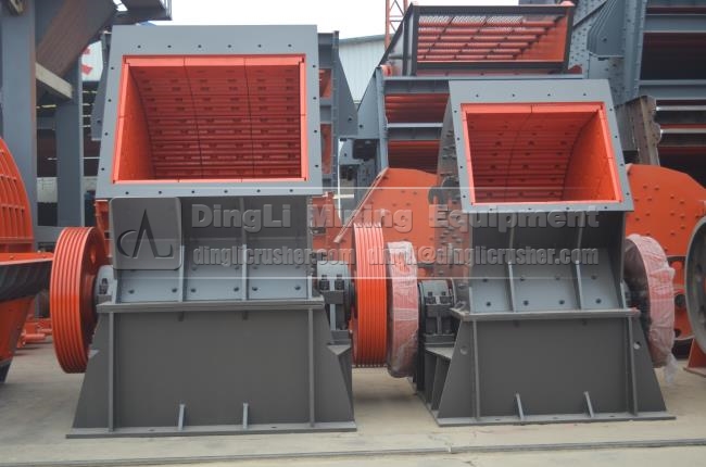 mini hammer crusher on the right